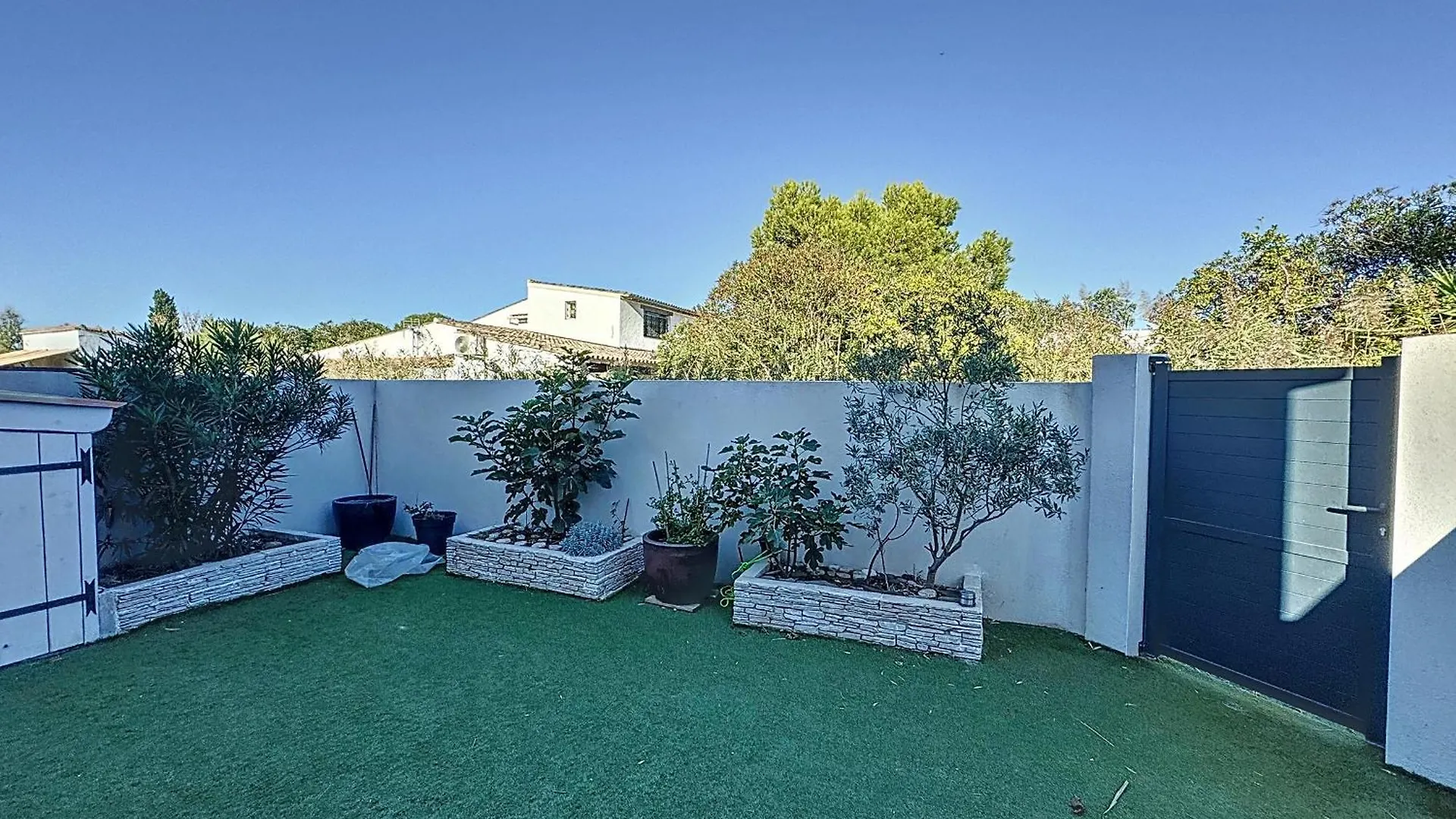 Maison Mitoyenne Climatisee Pour 6 Pers. A Saintes-Maries-De-La-Mer - Fr-1-475-149 Holiday home